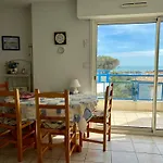 Lumineux Avec Balcon Et Parking Face Au Port, Proche Ocean - Fr-1-336-160 Apartamento