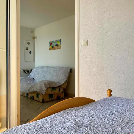 Apartment Lumineux Avec Balcon Et Parking Face Au Port, Proche Ocean - Fr-1-336-160 *